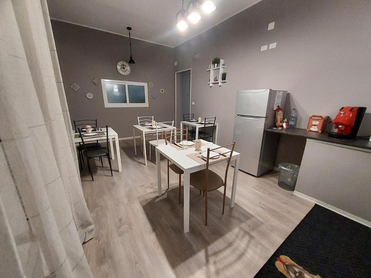 La Casa Del Moro - Al Politeama Acomodação com café da manhã Palermo Exterior foto